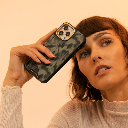 Soft Focus - Samsung Galaxy Z Fold 8 Case