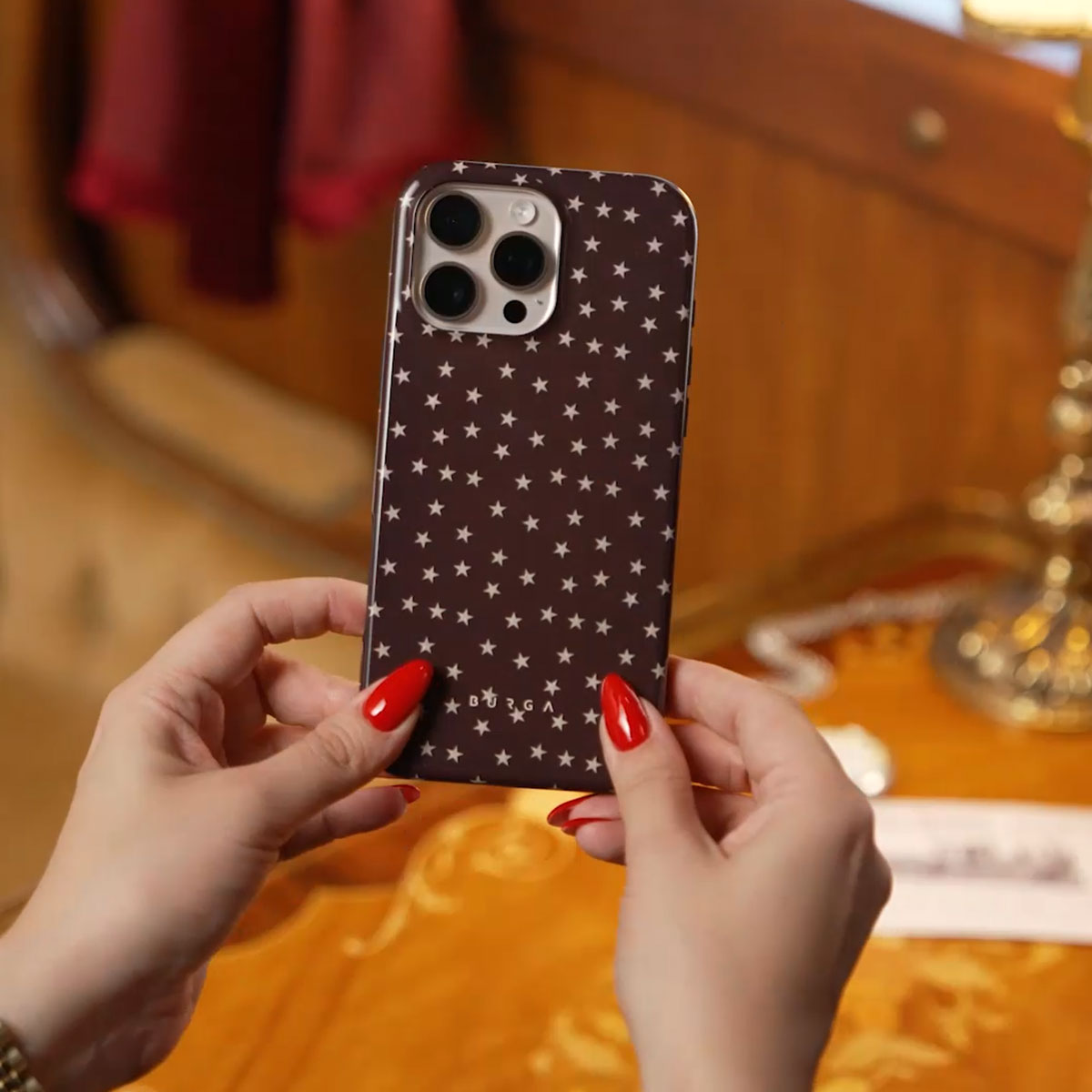Wonderland - Xiaomi 17 Case