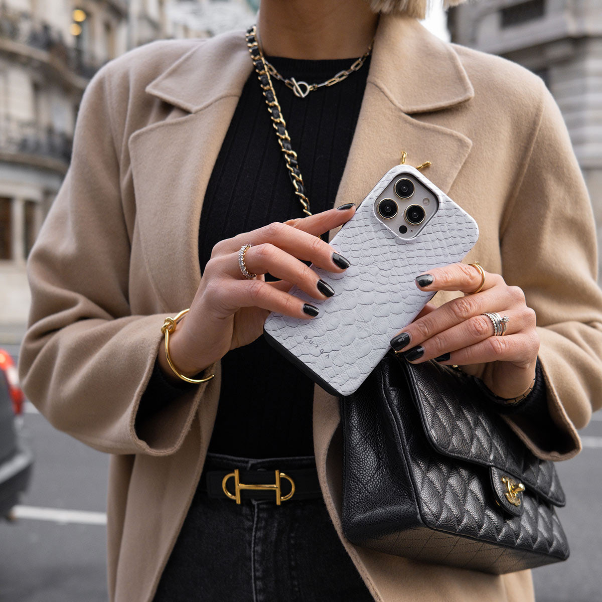 Glacial Desert - White Snakeskin Xiaomi 17 Case